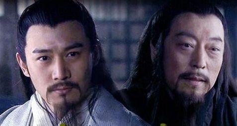 十大元帅谁打仗最厉害，杜甫蜀相的历史解读与军事智慧，杜甫蜀相的军事智慧与十大元帅谁最厉害的历史解读