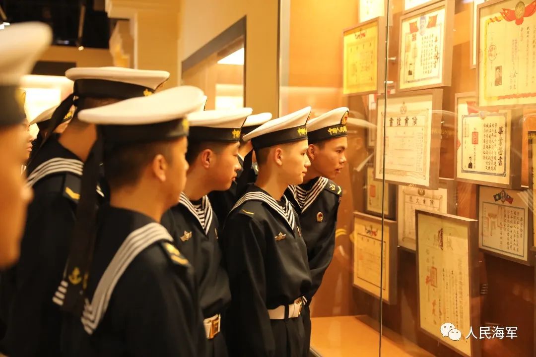 人民海军的发展史感想心得，人民海军发展史感想心得总结，辉煌历程与未来展望