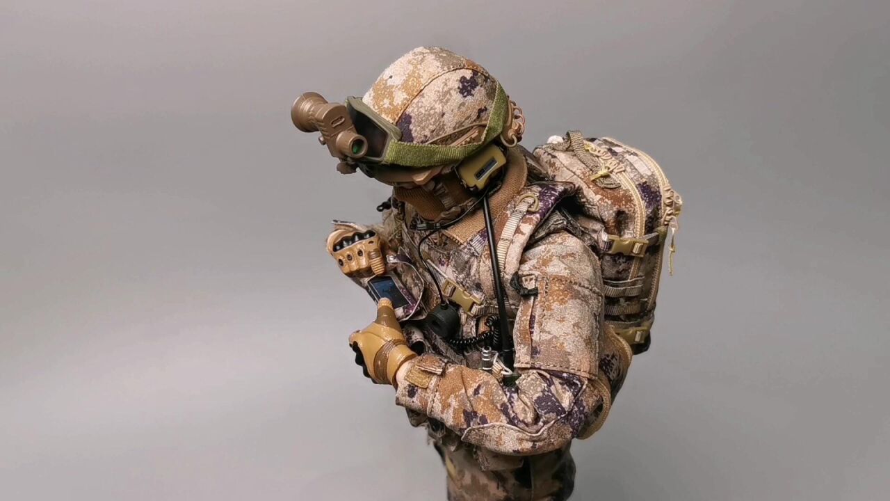 星空迷彩兵人，探索未知的勇者，星空迷彩兵人，未知世界的勇者探索