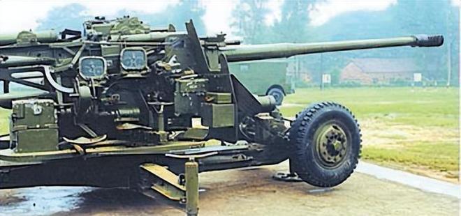 五式150mm高射炮,战争中的防空利器,五式150mm高射炮,战争中的防空霸主