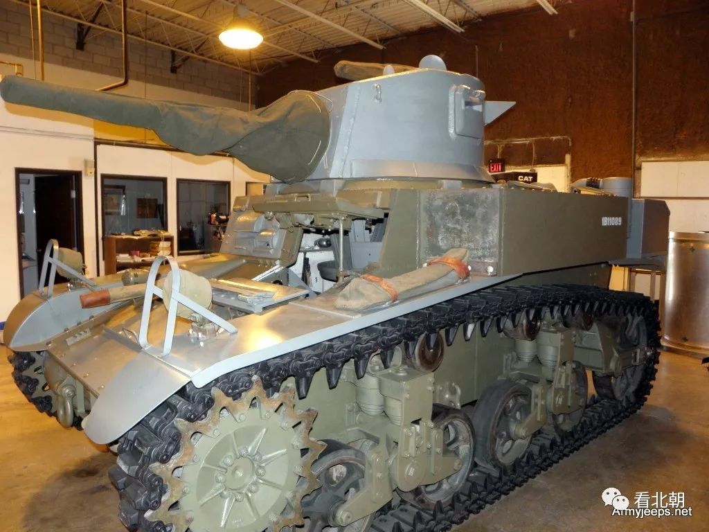 美军装备的M3A1斯图亚特轻型坦克，历史、技术特点与影响，美军M3A1斯图亚特轻型坦克，历史、技术、影响全解析