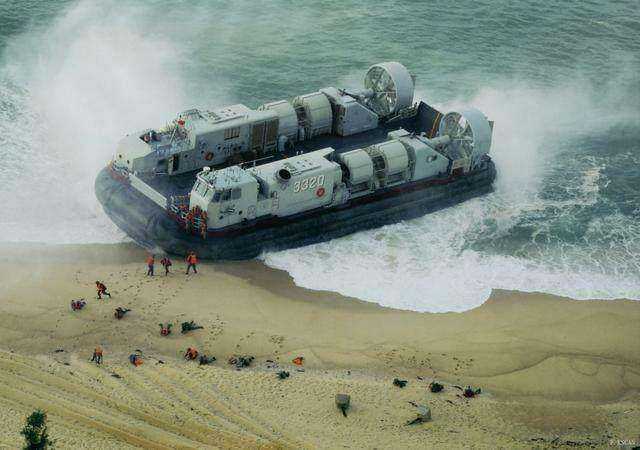 气垫船为何被淘汰,探究其背后的原因与影响,气垫船被淘汰的背后原因及影响探究