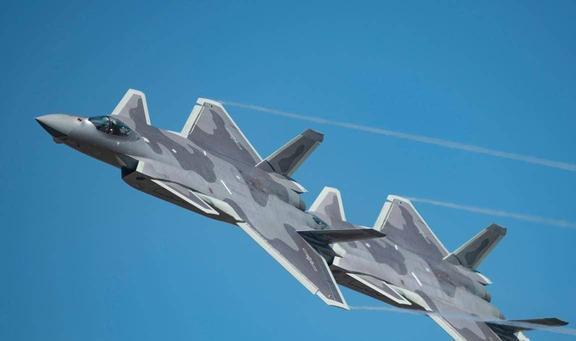 歼10战斗机折纸图解,探索纸艺与军事科技的完美结合,纸艺与军事科技交融,歼10战斗机折纸图解探索