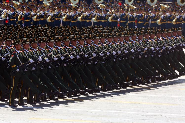 中国阅兵式2015直播，荣耀的瞬间，国家的力量展现，中国阅兵式直播，荣耀瞬间展现国家力量