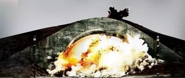 炸弹之母,揭示其神秘面纱与重要性,揭秘炸弹之母,神秘面纱与重要性探究