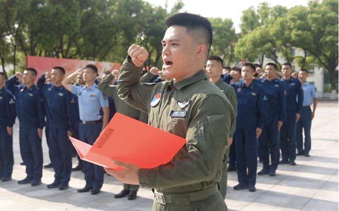 中国空军编制一个中队，历史、现状与发展趋势，中国空军中队，历史沿革、现状瞭望与未来发展趋势