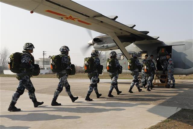 孙杰,空降兵第15军的杰出将领,孙杰,空降兵第15军之杰出将领