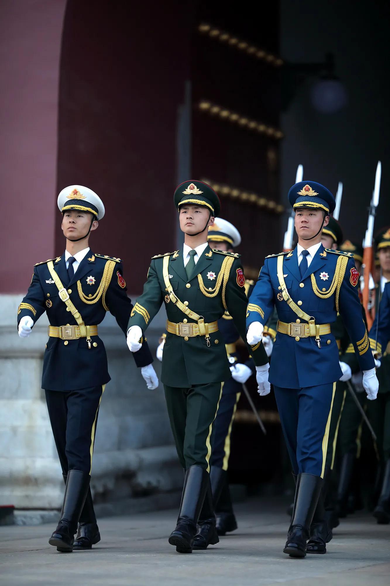 三军仪仗队老照片，历史的见证与时代的记忆，三军仪仗队老照片，历史的见证与时代记忆