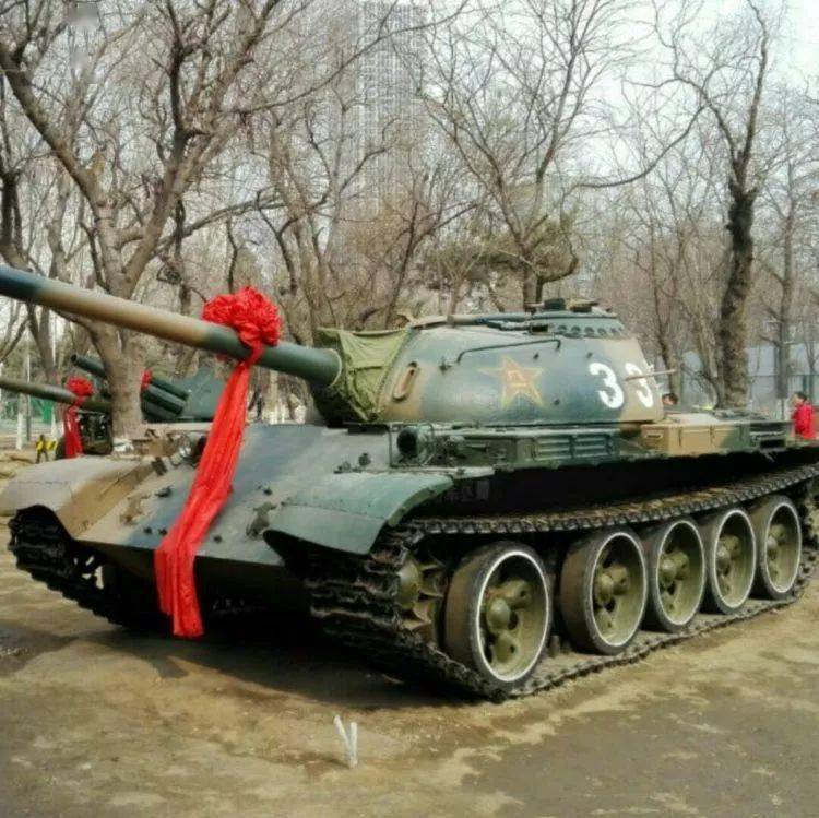 40师装甲团,钢铁巨龙的荣耀,40师装甲团,钢铁巨龙的荣耀时刻