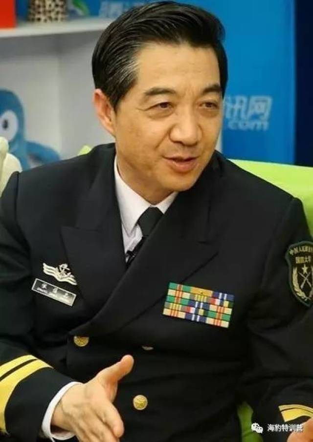 军事评论家李莉,年龄背后的故事与洞察,军事评论家李莉,年龄背后的故事洞察揭秘