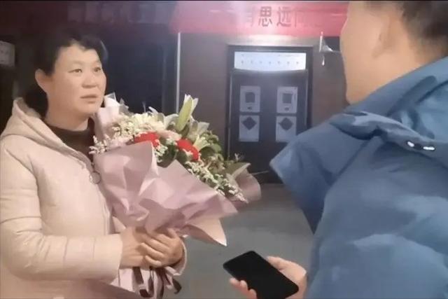 肖思远爸妈参加节目,家庭的力量与智慧的传承,肖思远家庭的力量与智慧传承,父母参与节目展现家学渊源