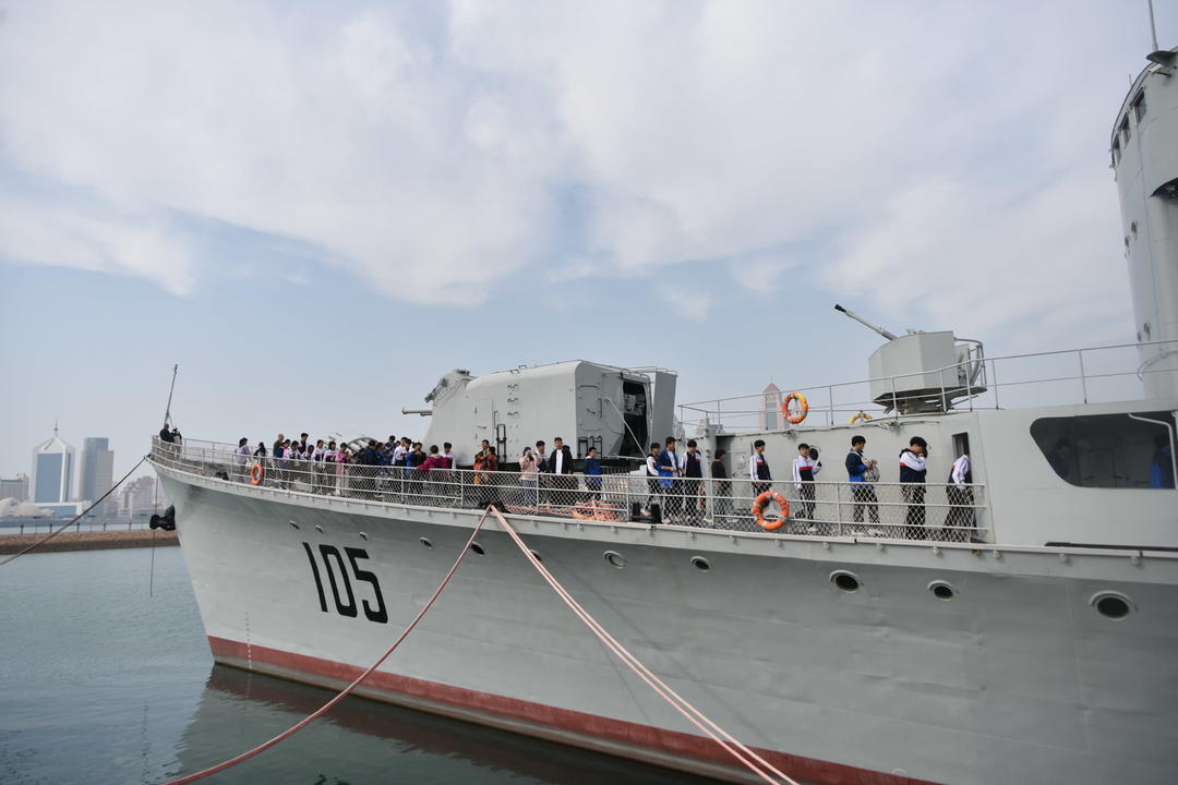 参观中国军舰,一次难忘的体验之旅,参观中国军舰,深刻难忘的体验之旅