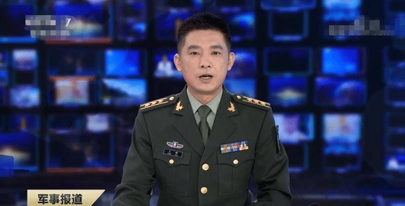 军事节目最早的主持人,探索军事传播的先驱者,军事节目早期主持人,探索军事传播的先驱者之路