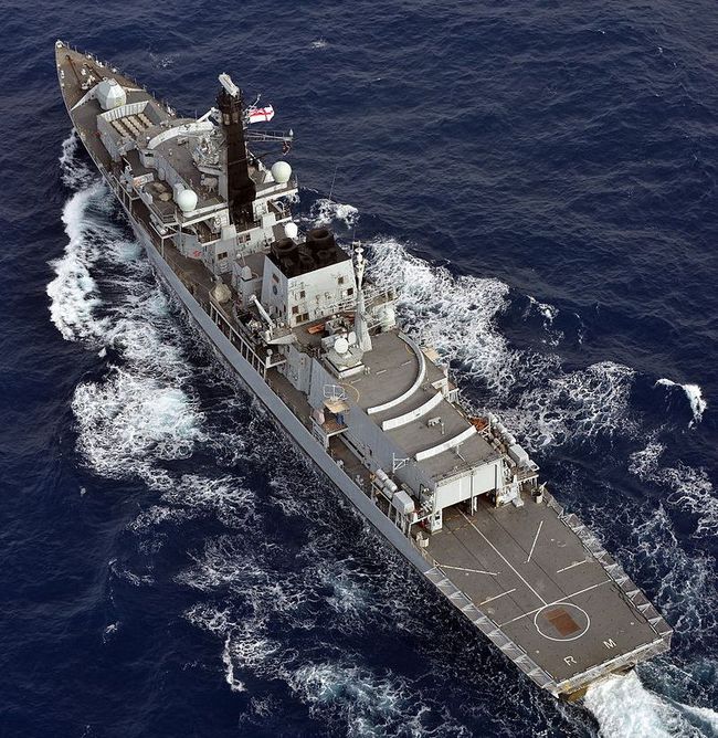 英国护卫舰过台湾海峡,国际海事活动与地区安全的交织,英国护卫舰穿越台湾海峡,海事活动与地区安全交织的新动态