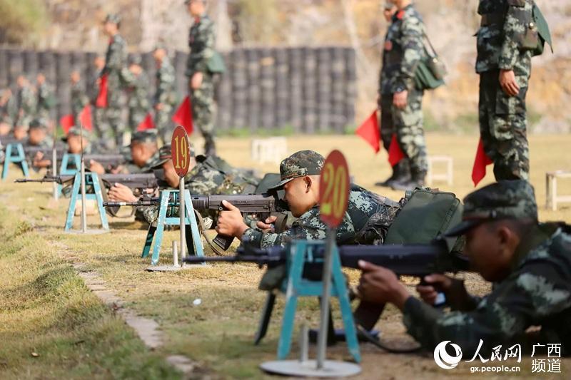 武警打靶,锤炼精兵强将的实战化训练,武警实战化训练,锤炼精兵强将的打靶行动