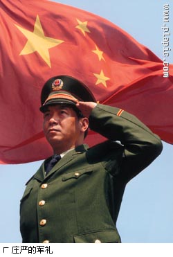 丁晓兵一家现状，温馨和睦，事业有成，丁晓兵家庭现状，温馨和睦，事业有成