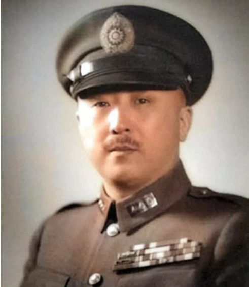 十四集团军与郭靖，历史与传奇的交汇，郭靖与十四集团军，历史与传奇的交融点
