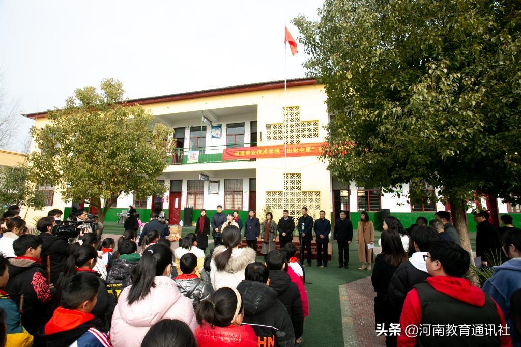 仪仗队中的河南籍干部，荣耀与担当，河南籍干部在仪仗队中的荣耀与担当