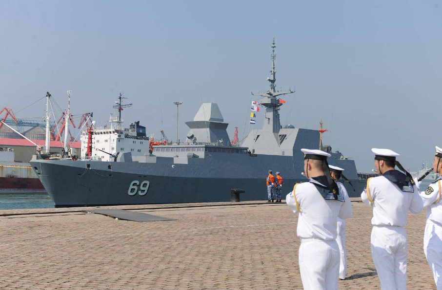 揭秘中国海军805舰，钢铁巨舰的荣耀与担当，中国海军805舰揭秘，钢铁巨舰的荣耀与担当使命