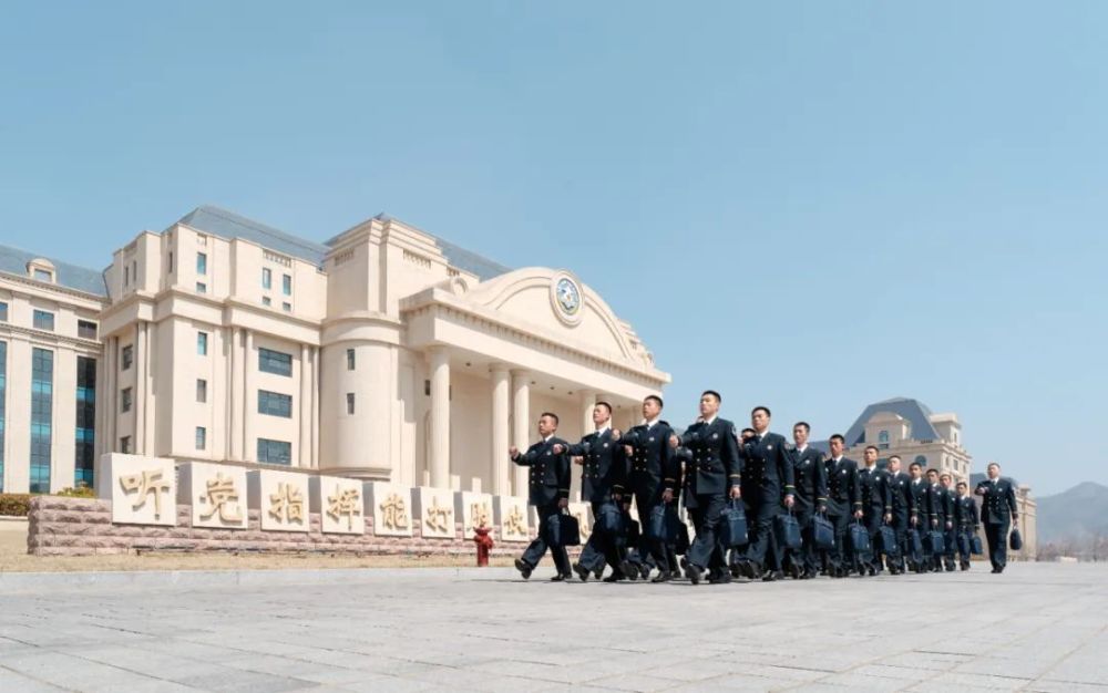 魏学义海军潜艇学院，培养精英人才的摇篮，魏学义海军潜艇学院，精英人才的培育摇篮