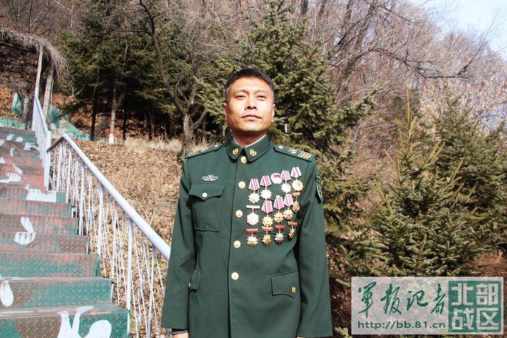 士官分队长是什么级别？深入了解士官分队长职责与地位，士官分队长职责与地位，级别解析及深入了解