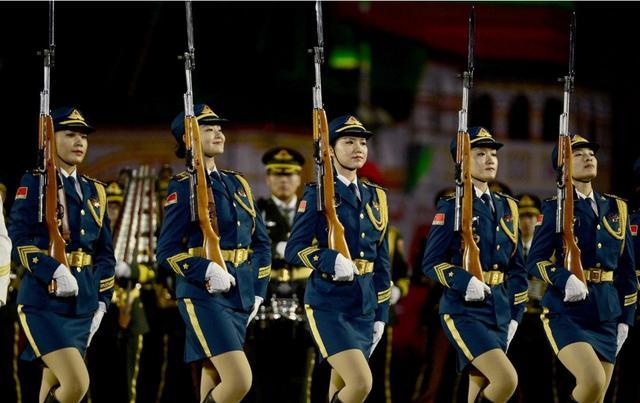 中国人民解放军仪仗队女兵平均身高，荣耀与力量的象征，中国人民解放军仪仗队女兵平均身高，荣耀与力量的标志