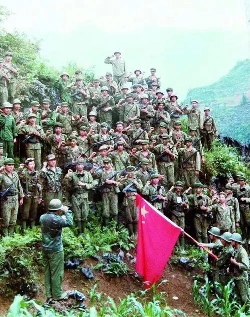 中国13个集团军军长及其领导下的英勇部队,中国13个集团军军长及其英勇部队概览