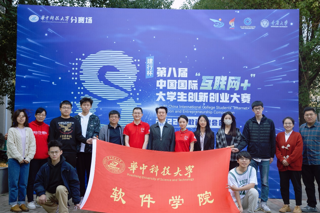 盛建中,一位卓越的企业领袖的独特视角与领导力艺术,盛建中,企业领袖的独特视角与领导力之道