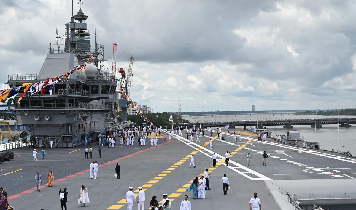 印度首艘国产航母交付海洋,里程碑事件与未来展望,印度首艘国产航母交付海洋,里程碑事件与未来展望分析