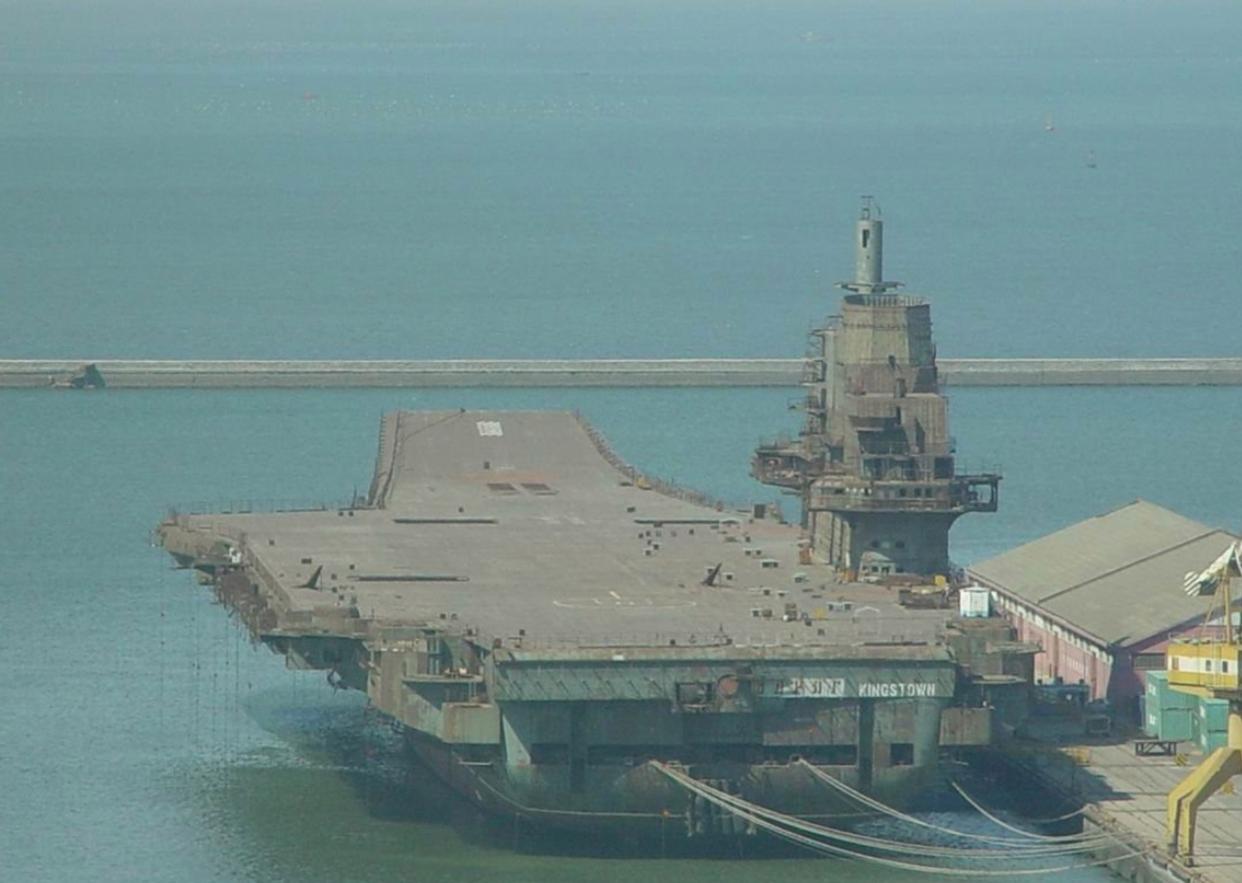 瓦良格号舰娘，历史的传承与现代的光辉，瓦良格号舰娘，历史传承与现代荣耀的闪耀