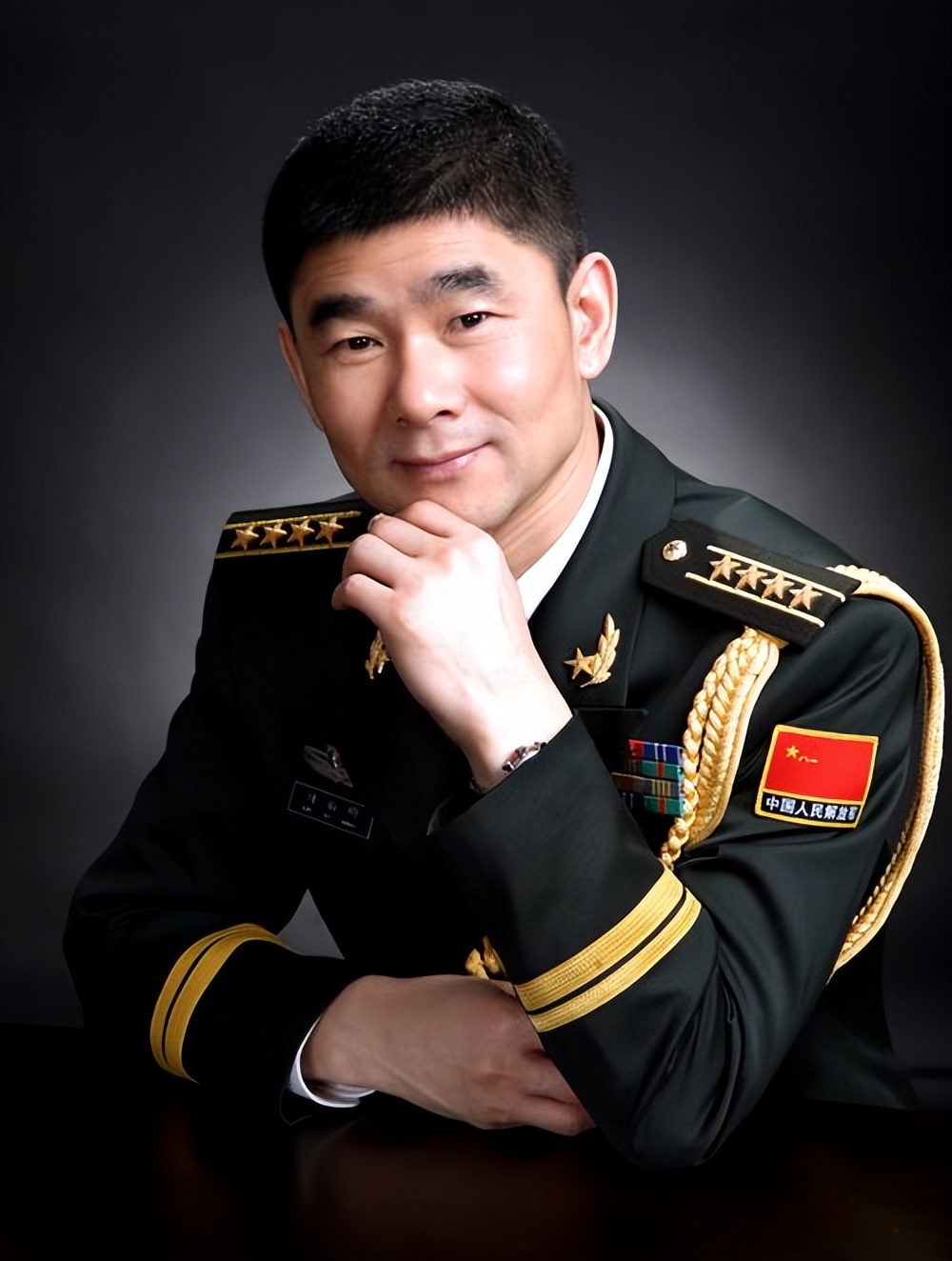 探索星辰大海的领航者——刘伯明的传奇人生,星辰大海的领航者,刘伯明的传奇人生探索