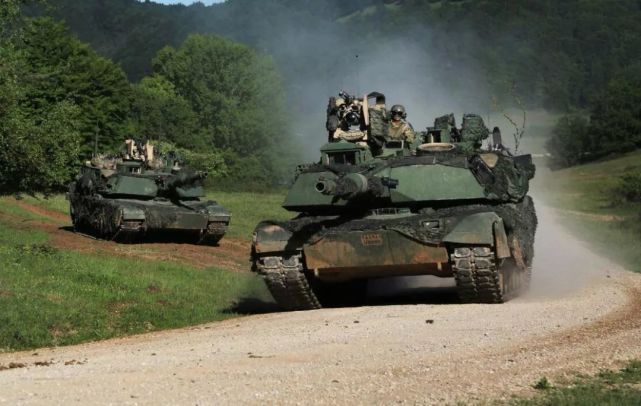 揭秘M1A2艾布拉姆斯设计图,深度解析坦克设计的精髓,揭秘M1A2艾布拉姆斯设计图,坦克设计精髓深度解析