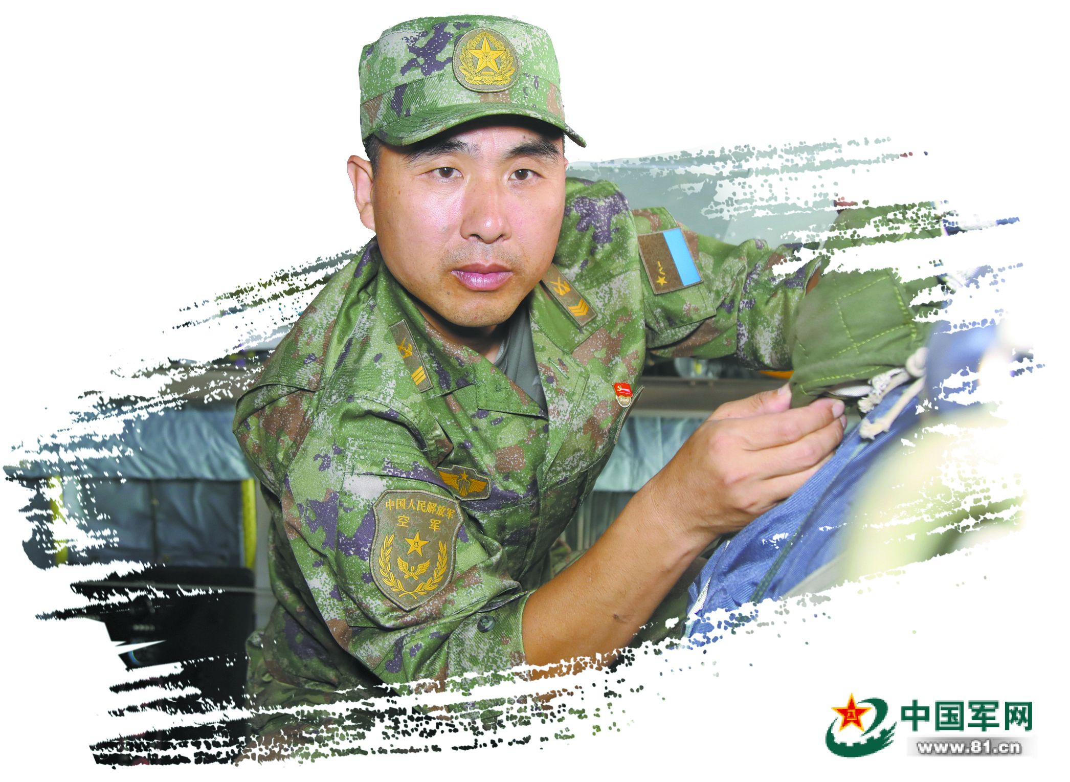 空降兵第15军马殿圣军长，英勇善战，忠诚履职，空降兵第15军军长马殿圣，英勇忠诚的战场指挥家