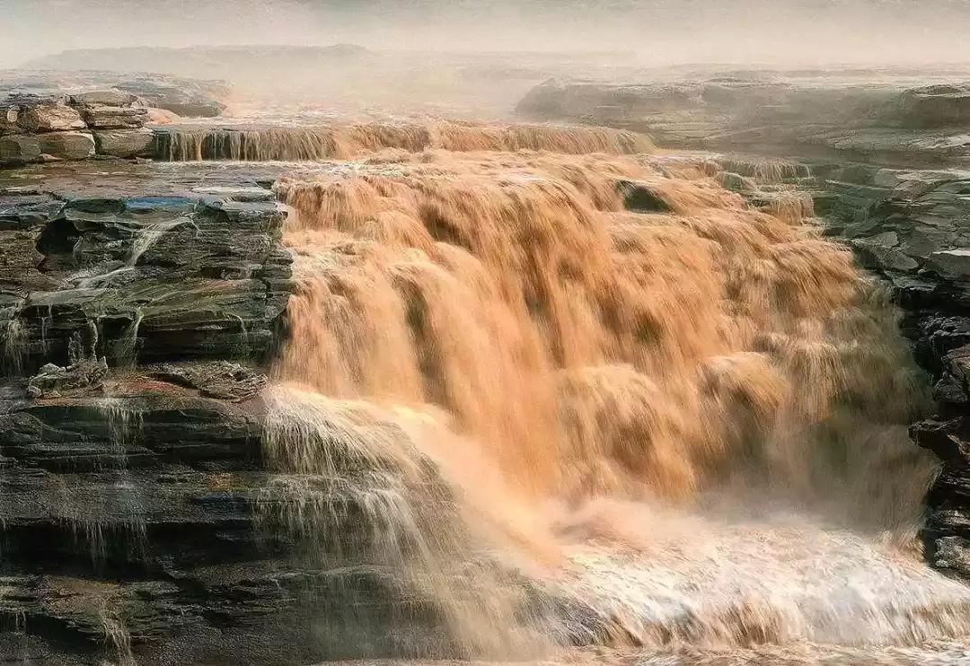 CH37直升机，空中巨人的卓越表现，CH37直升机，空中巨人的卓越飞行表现