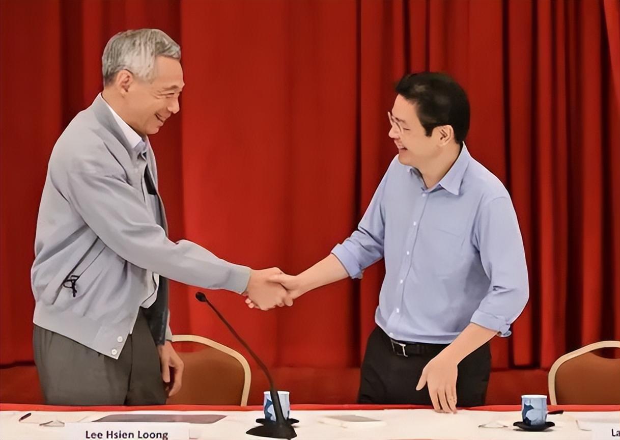 海南舰艇交接仪式，彰显国家海军力量与荣耀时刻，海南舰艇交接仪式，彰显国家海军力量与荣耀瞬间