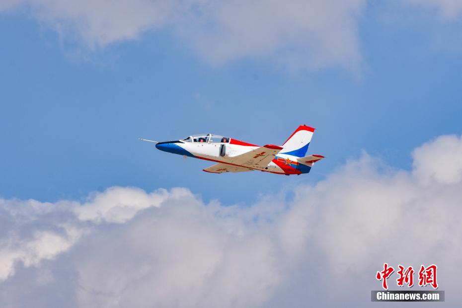 中国人民解放军空军西安飞行学院,培养精英飞行员的摇篮,中国人民解放军空军西安飞行学院,精英飞行员摇篮的培育地