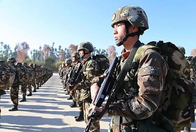 信息兵种在部队能干几年的探讨，信息兵种在部队的服役年限探讨