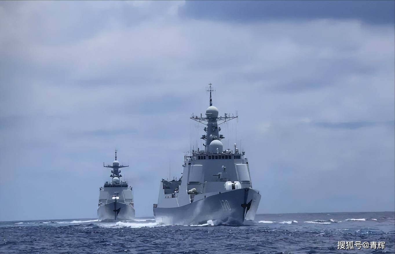 三艘航母穿越台海，中国海域的和平航行与主权维护，三艘航母穿越台海，中国海域主权维护与和平航行的坚定决心