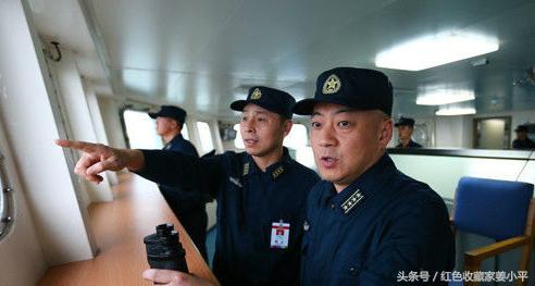 辽宁舰首任舰长张峥的军衔与传奇人生，辽宁舰首任舰长张峥，军衔显赫，传奇人生回顾