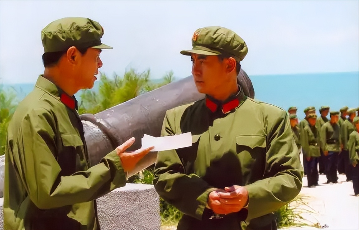 武警83式警服，历史、特点与现代意义，武警83式警服，历史沿革、特点与现代价值