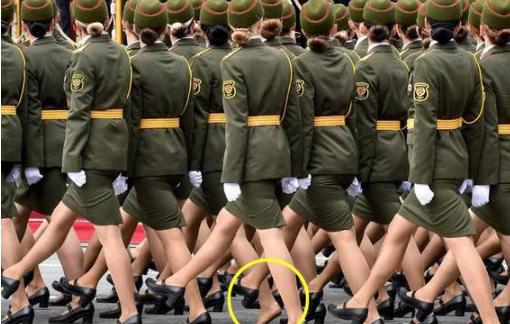 中国女兵阅兵仪式图片，荣耀与力量的展现，中国女兵阅兵仪式图片，荣耀与力量的璀璨展现