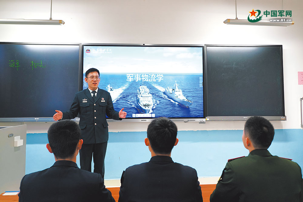 凤凰军情与我的中学教育之路，凤凰军情与中学教育之路的交集