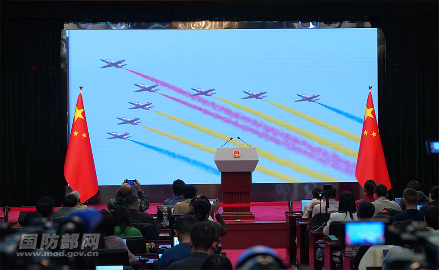 军事动态论坛,聚焦全球军事变革,洞悉未来战争形态,全球军事变革深度解析,未来战争形态与军事动态论坛聚焦探讨