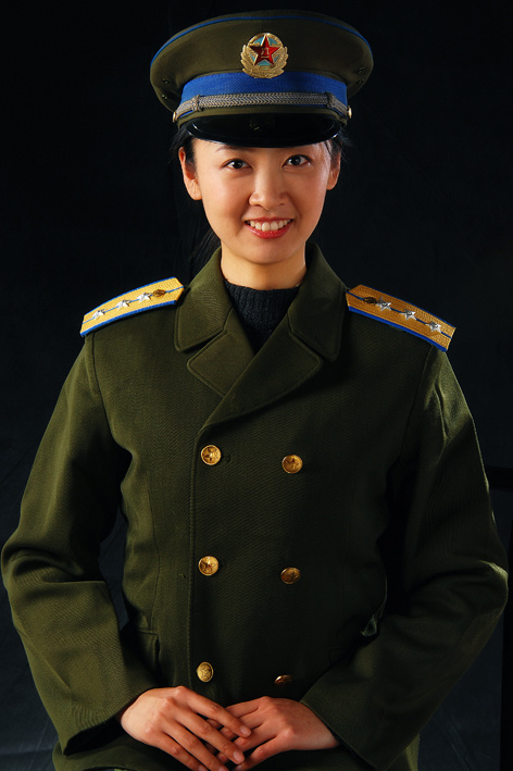 探索中国军队的新风貌，87式军装女套装，中国军队新风貌，87式军装女套装揭秘