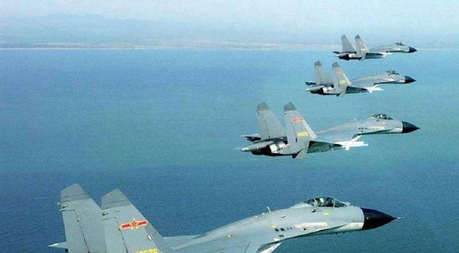 中国空军实力到底怎么样，中国空军实力解析，展现强大国防能力