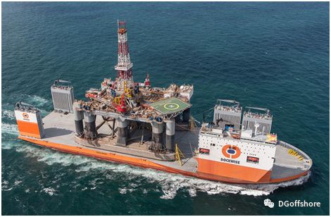 半潜船,探索未知水域的冒险之旅,究竟隐藏着怎样的危险?,半潜船探险之旅,未知水域的冒险与隐藏危险揭秘