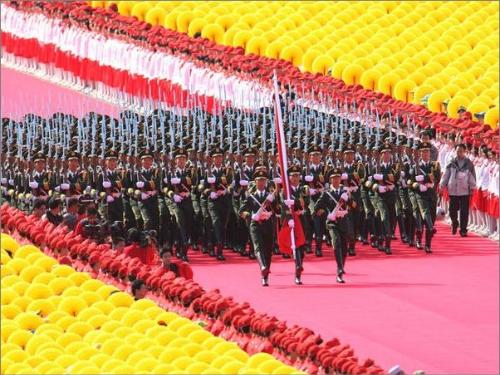 国庆阅兵中的部队方阵，荣耀与力量的展现，国庆阅兵部队方阵，荣耀与力量的盛大展示