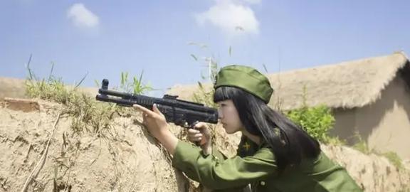 裤裆放手雷,一种独特的战术策略与文化象征,裤裆放手雷,战术策略与文化象征的双重解读