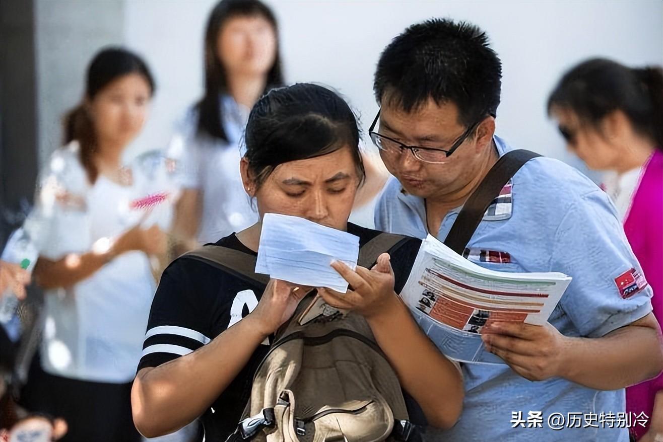 国防发布微博，新时代的军事信息传播与公众参与，国防微博发布，新时代的军事信息传播与公众参与互动新篇章