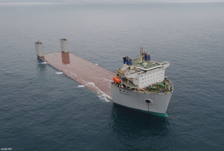 半潜船科普，探索神秘的海上浮动巨物，半潜船揭秘，探索神秘海上浮动巨物的科普之旅